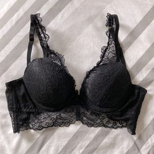 NWOT Tigermist black lace bra (womens small)